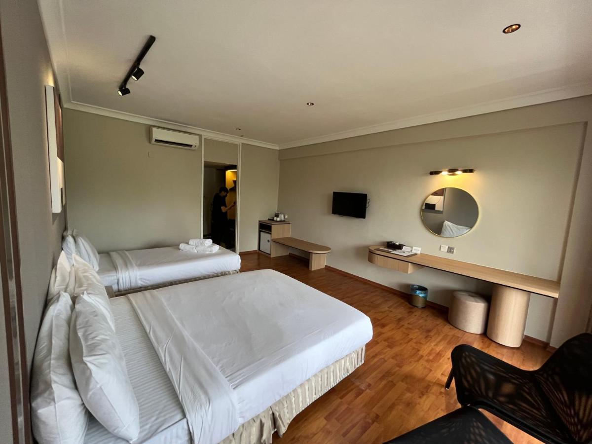 ตูนามายา บีช แอนด์ สปา รีสอร์ต - เดซารู Hotel เดอซารู ภายนอก รูปภาพ