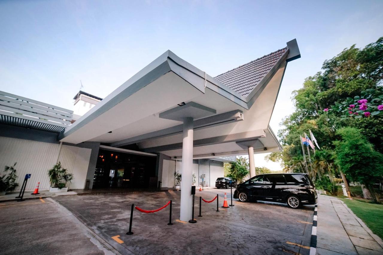 ตูนามายา บีช แอนด์ สปา รีสอร์ต - เดซารู Hotel เดอซารู ภายนอก รูปภาพ
