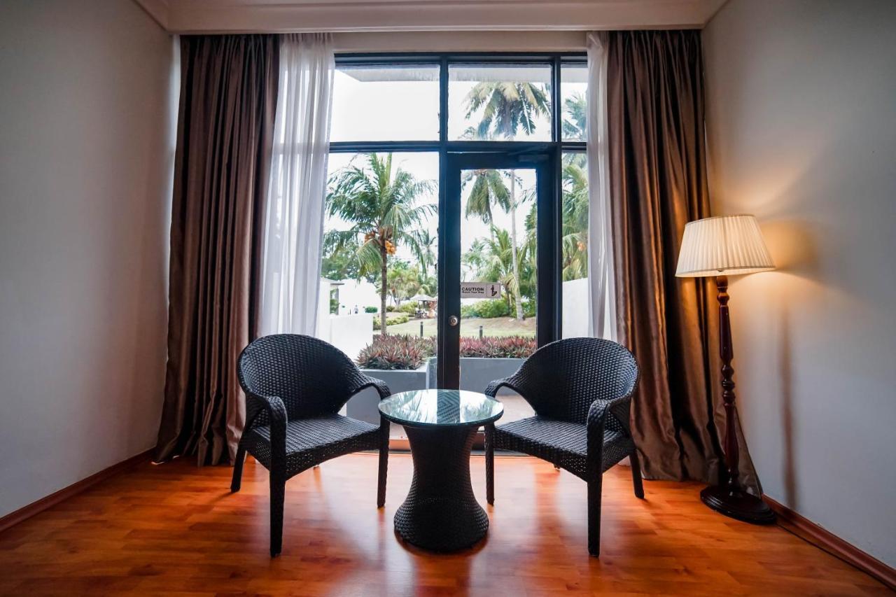 ตูนามายา บีช แอนด์ สปา รีสอร์ต - เดซารู Hotel เดอซารู ภายนอก รูปภาพ